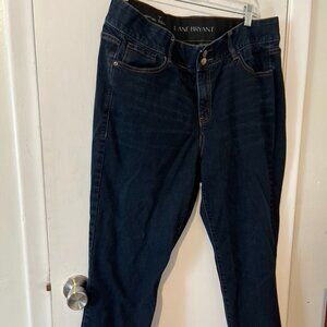 LANE BRYANT Straight Leg Dark wash mid rise Jeans SZ 16 short